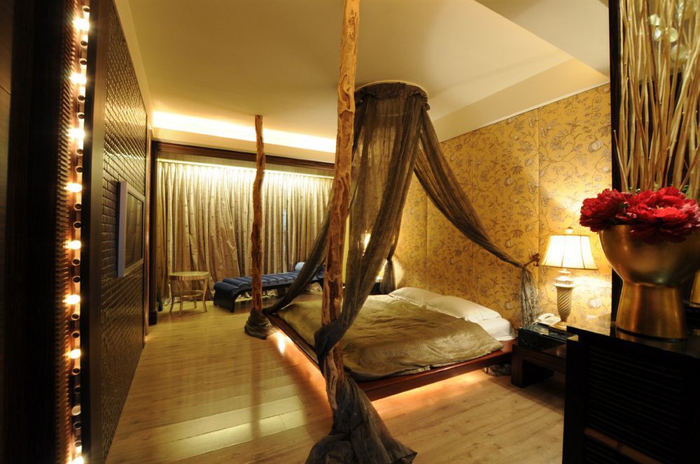 Liti Motel Taichung Exterior foto