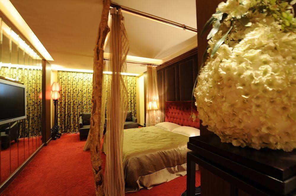 Liti Motel Taichung Exterior foto